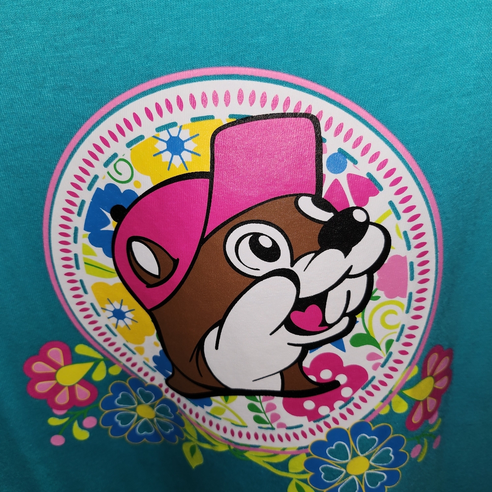 Buc-ees Tee - Picture 2 of 4